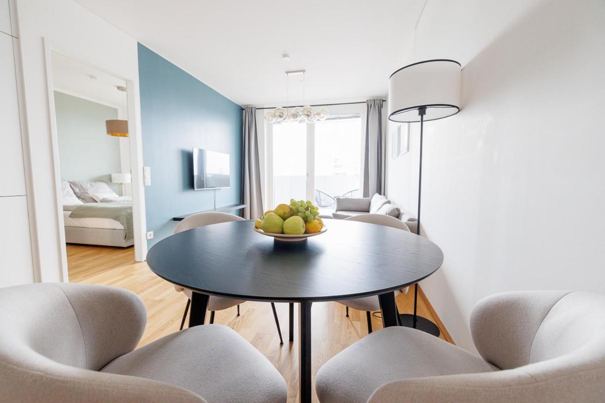 Lovely Apartment In Marina Tower - 10Min To City Center Viyana Dış mekan fotoğraf