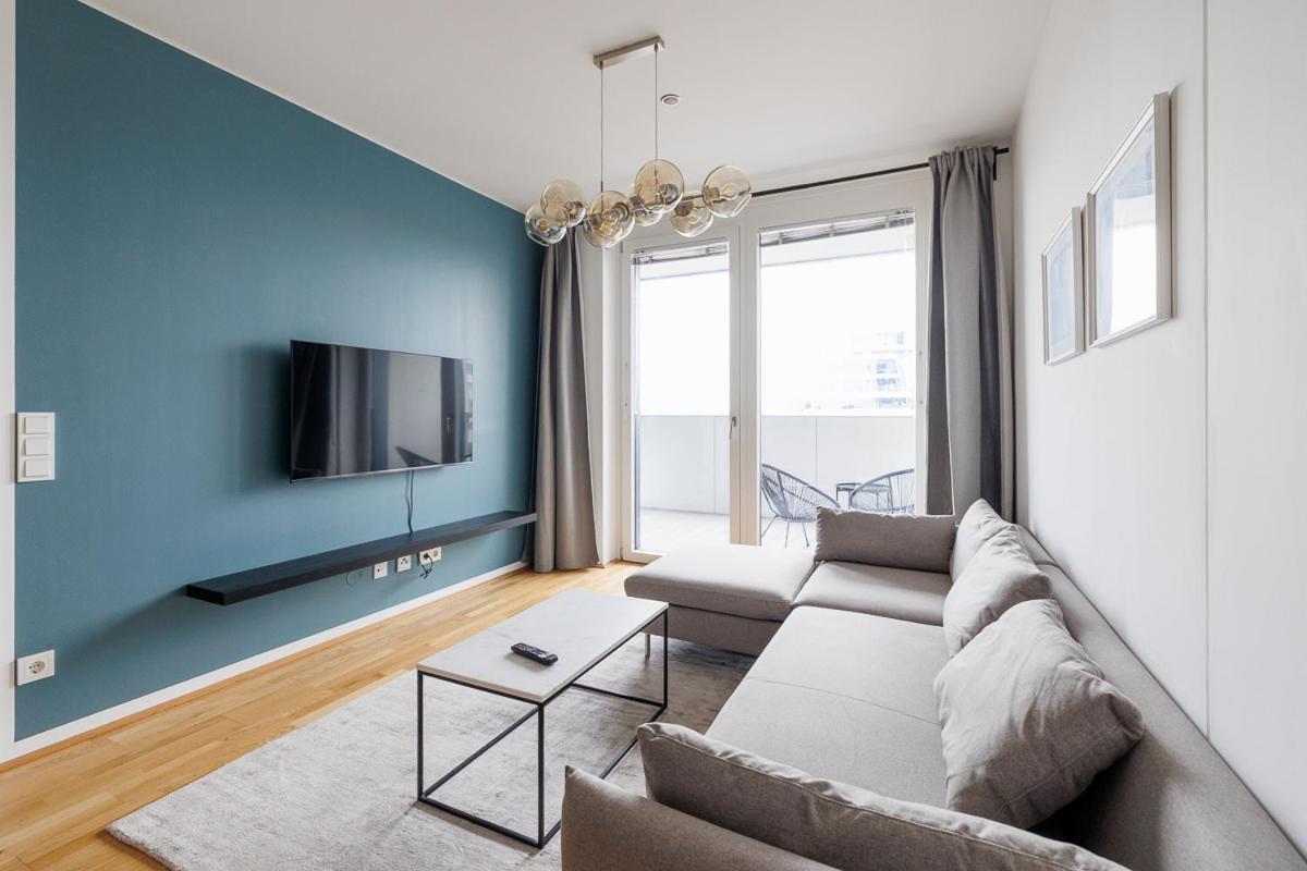 Lovely Apartment In Marina Tower - 10Min To City Center Viyana Dış mekan fotoğraf